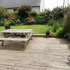 Hébergement de vacances Maison Moderne Mitoyenne Exposee Plein Sud Avec Terrasse, Trégastel